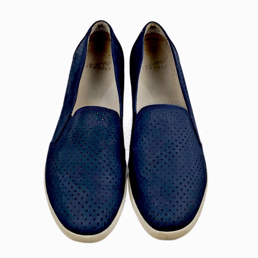 Dansko Navy Waterproof Leather Sneaker Size 39 (US 8.5-9)